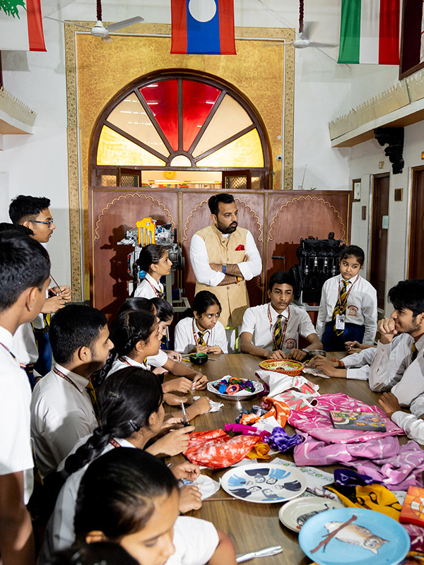 Shriji Huzur Dr. Lakshyaraj Singh Mewar MMPS