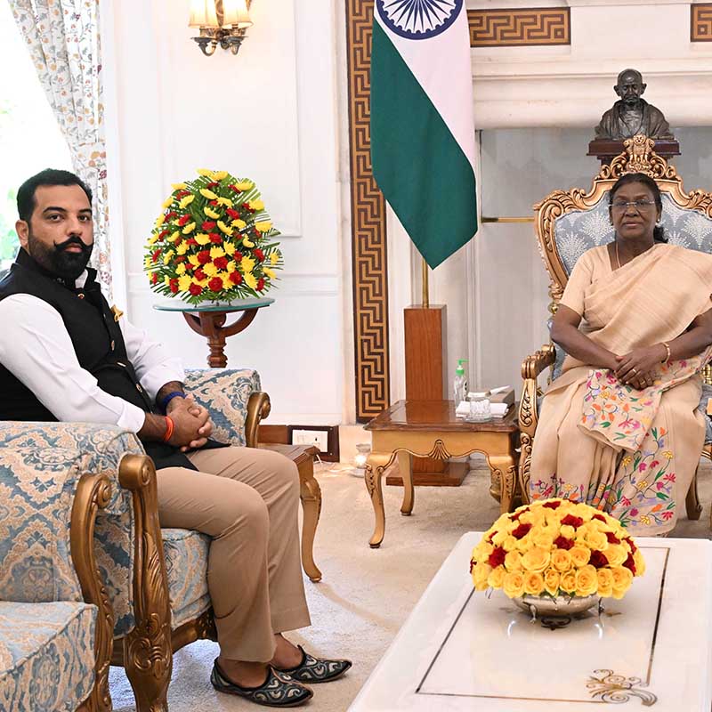 Shriji Huzur Dr. Lakshyaraj Singh Mewar and Donald Trump Jr and President of India, Droupadi Murmu